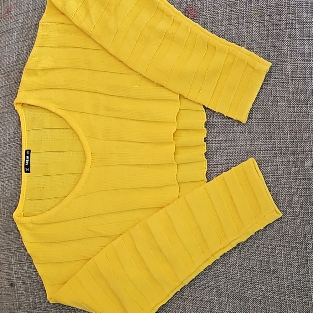Yellow cropped sweater